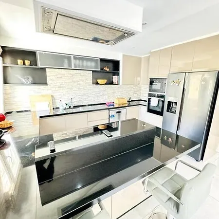 Appartamento Flat Terrace & Bbq *